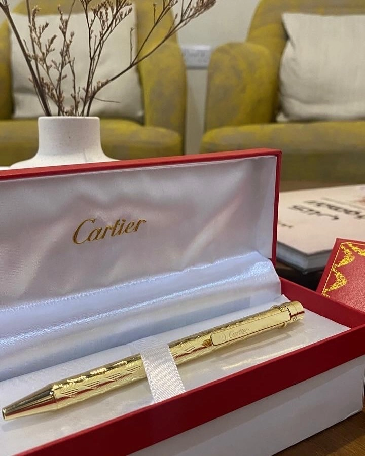 اقلام كارتير بسعر 3 ريال
